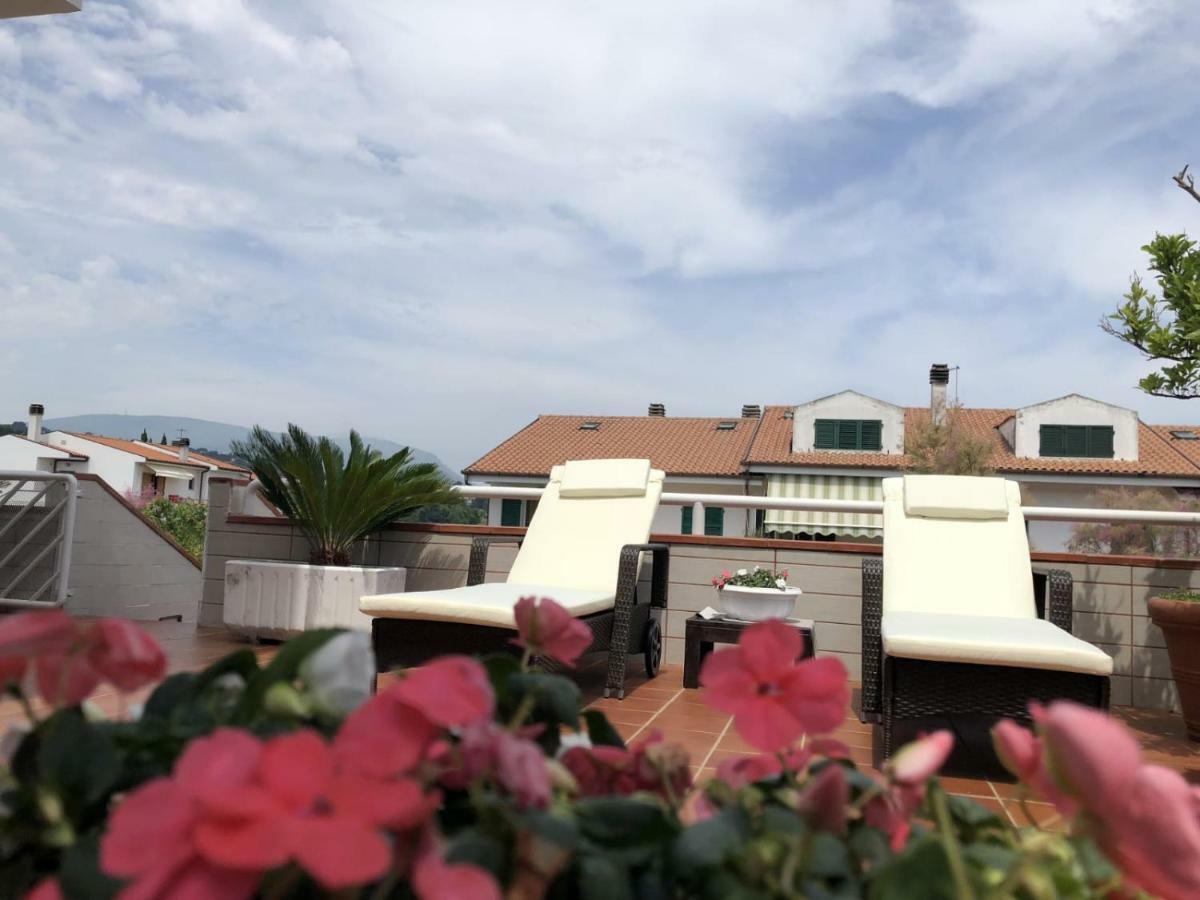 B&B Poggio Del Sole Numana Bagian luar foto